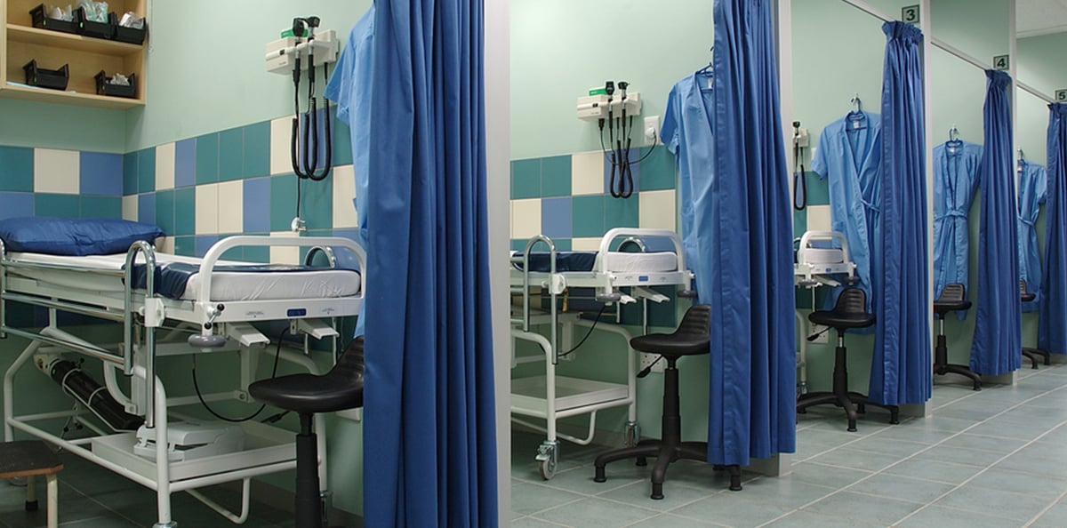 Opening the Curtain on Cross-Contamination in Hospitals