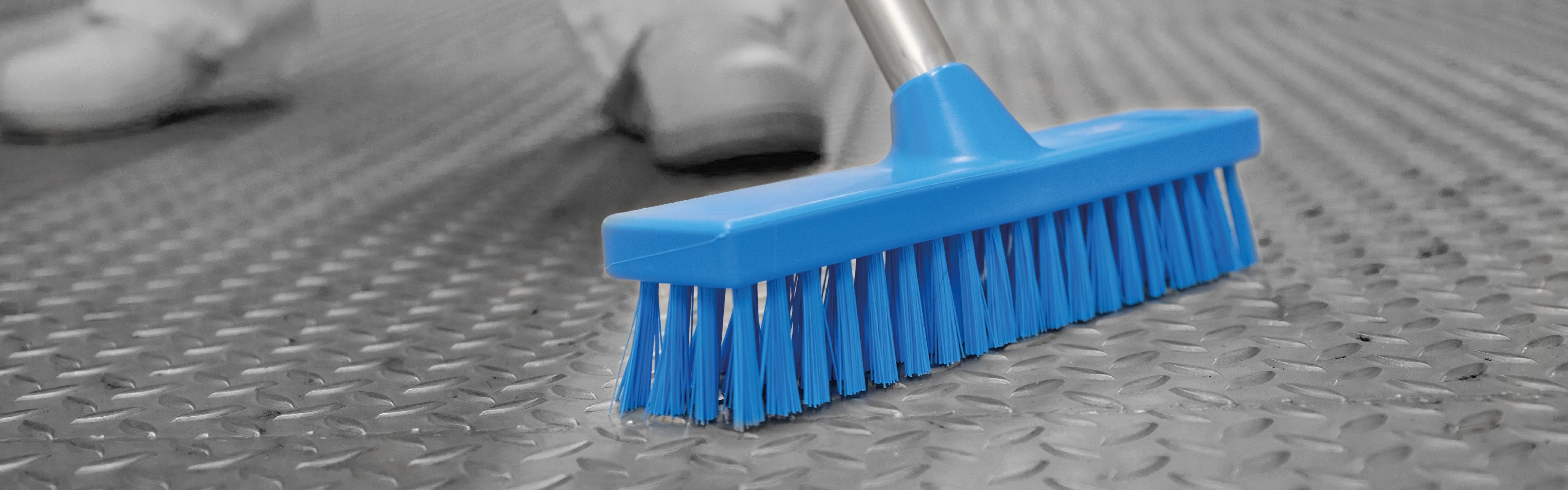 Why Choose Hillbrush for Your Wholesale Cleaning Supplies?